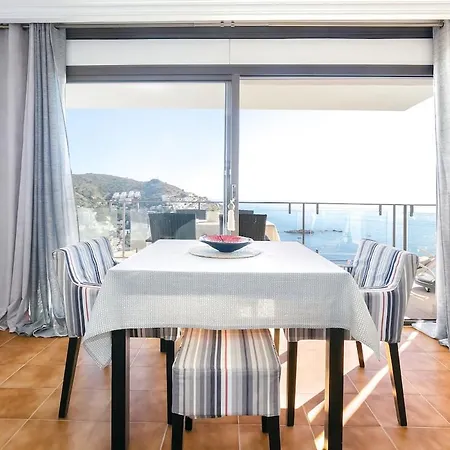 V036 - Joan Vinyoli 2 Roses