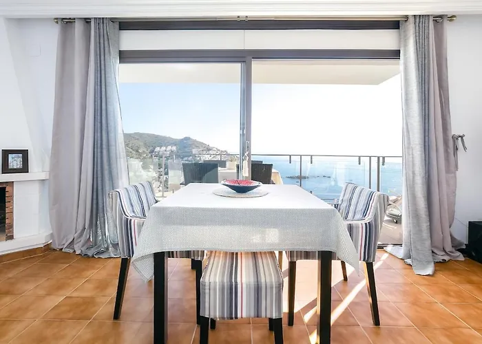 V036 - Joan Vinyoli 2 Roses