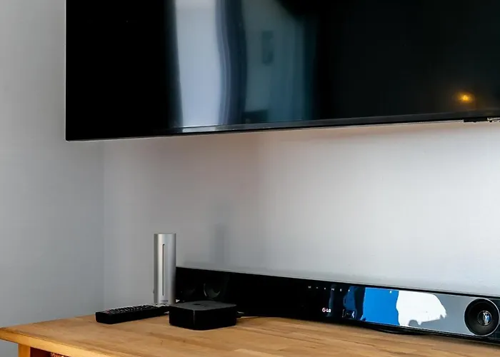 V036 - Joan Vinyoli 2 Apartman *